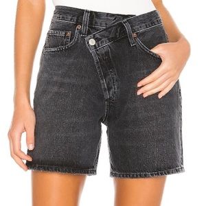 AGOLDE CRISS CROSS SHORTS IN PHOTOGRAM BLACK BUTTON CRISS CROSS FLY 24